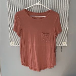 American Eagle T-shirt